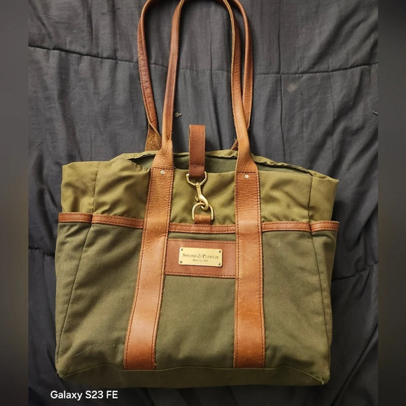 SWORD AND PLOUGH Messenger Bag Unisex - Picture 1 of 10